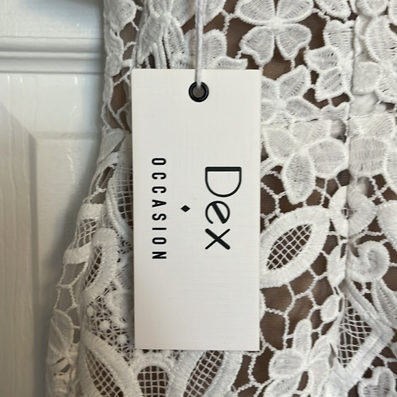 Dex Occasion white lace dress with tags. Size medium. - Picture 3 of 4
